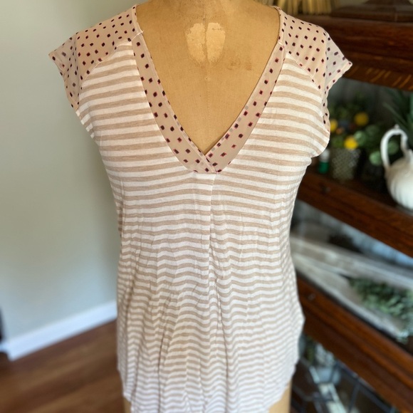 Anthropologie Little Yellow Button striped T-shirt with sheer dot design med. - Picture 4 of 7